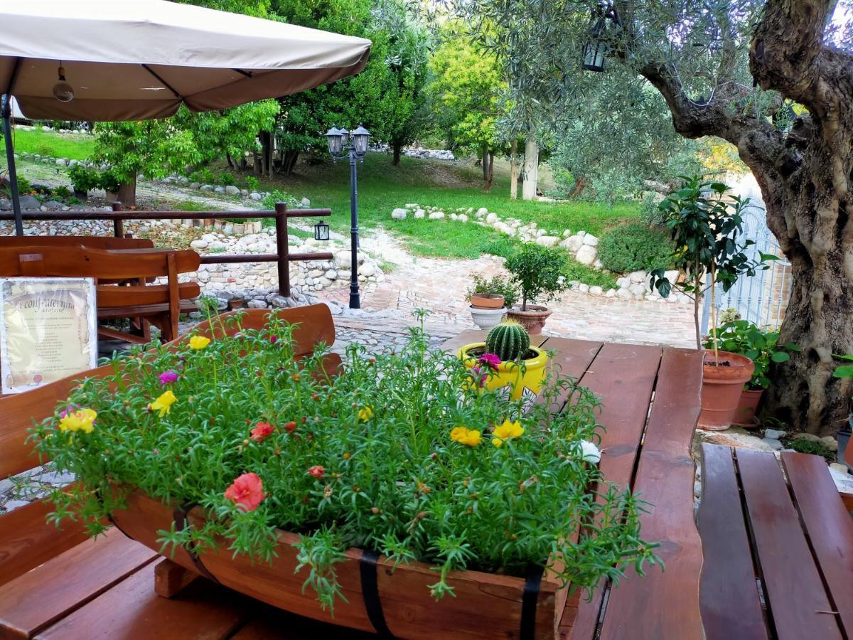 Casale Del Sole Bed and Breakfast Cepagatti Εξωτερικό φωτογραφία